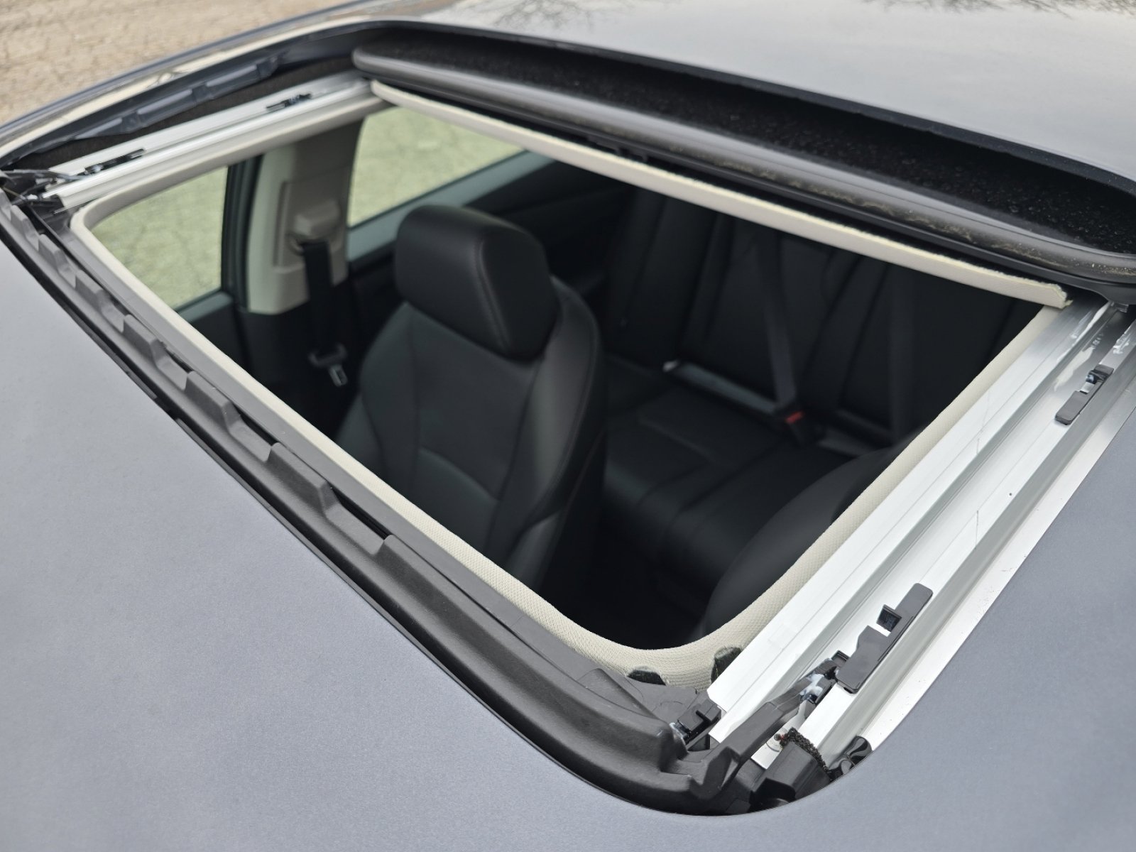 New 2026 Honda Accord EX-L image 3