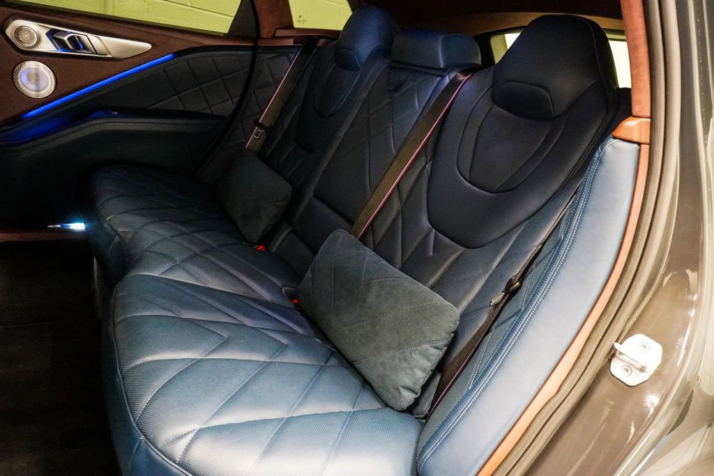 Used 2024 BMW XM image 9