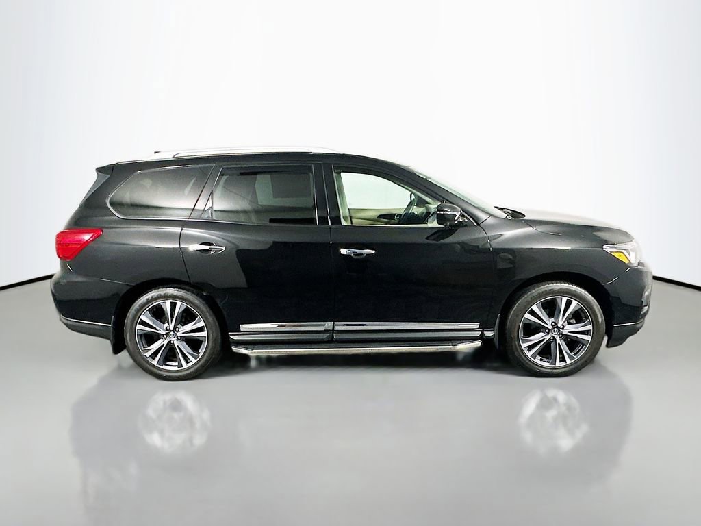 Used 2020 Nissan Pathfinder Platinum AWD/4WD image 8