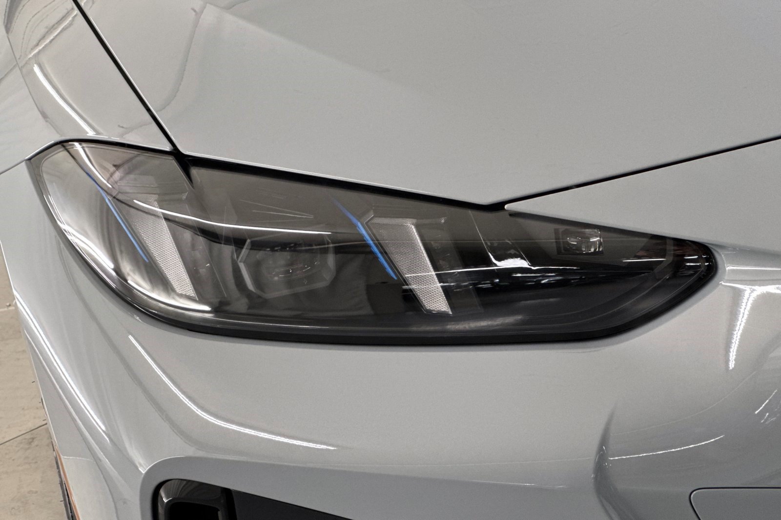 New 2026 BMW i4 xDrive40i w/ M Sport Package AWD/4WD image 11