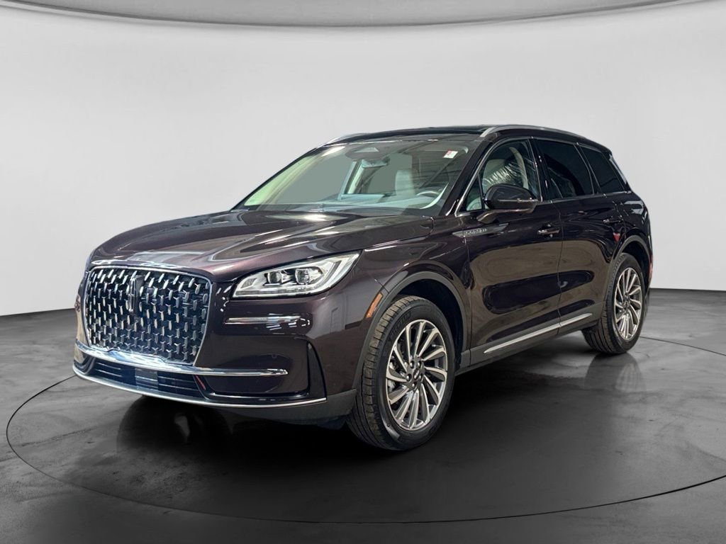 Used 2023 Lincoln Corsair Reserve w/ Equipment Group 201A image 9