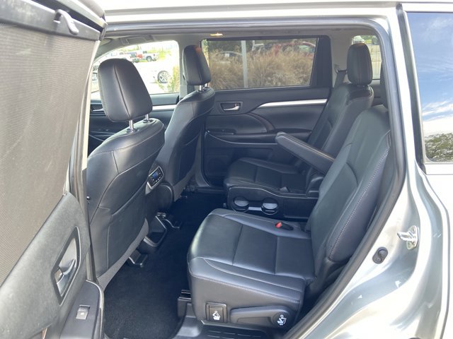 Used 2019 Toyota Highlander XLE image 50