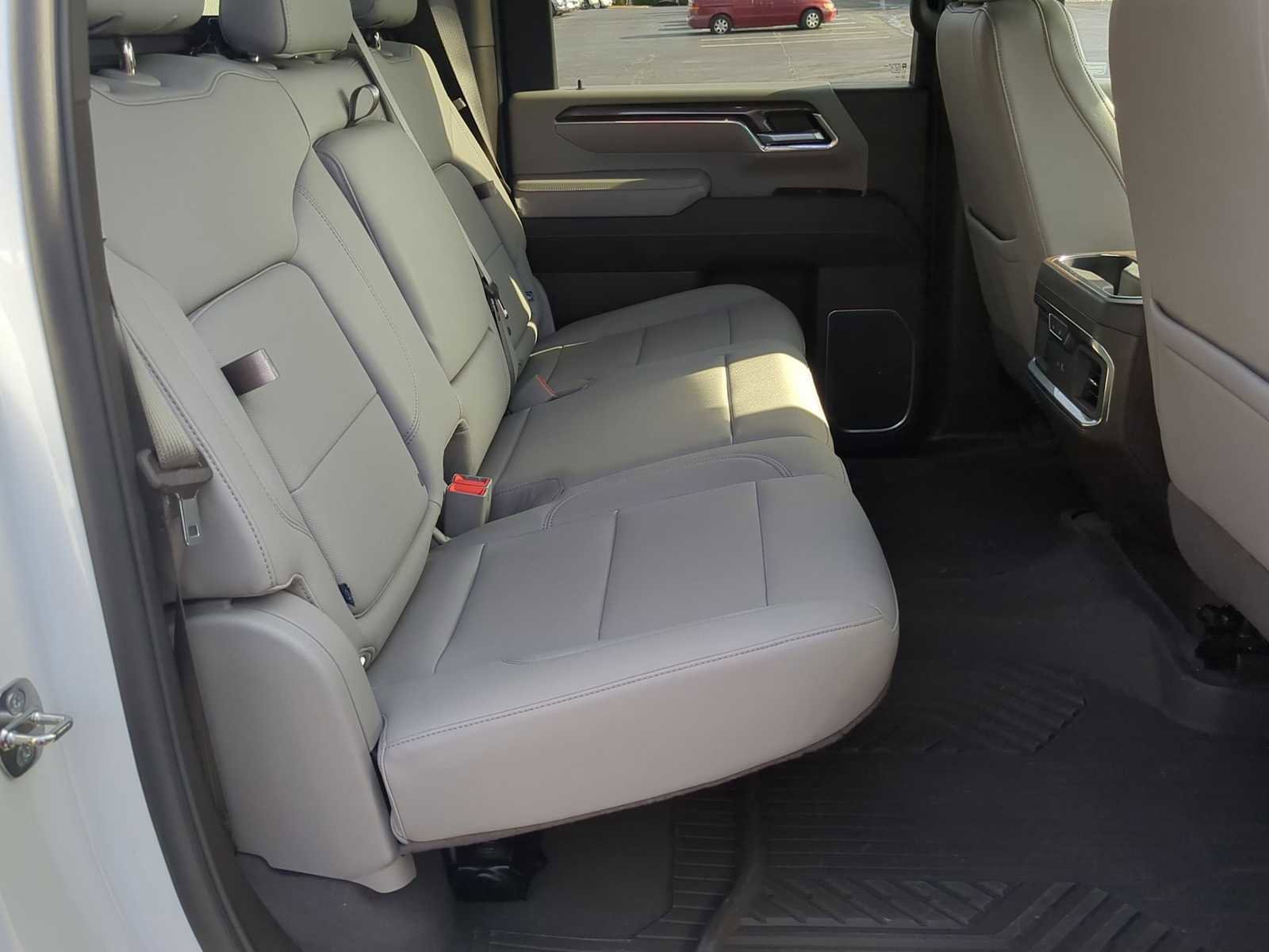 Used 2024 Chevrolet Silverado 2500 LTZ w/ LTZ Plus Package image 28