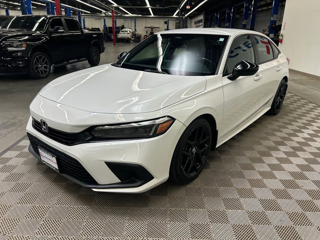 Used 2022 Honda Civic Sport image 3