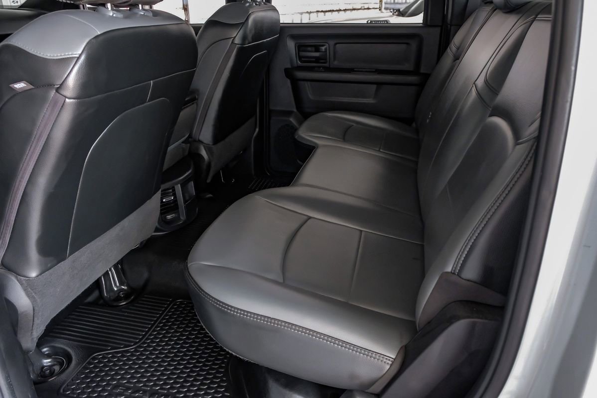 Used 2024 RAM 3500 Tradesman w/ Chrome Appearance Group image 37