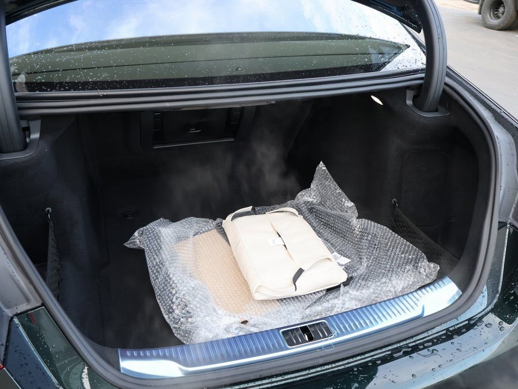 New 2026 Mercedes-Benz S 580 4MATIC Sedan image 17