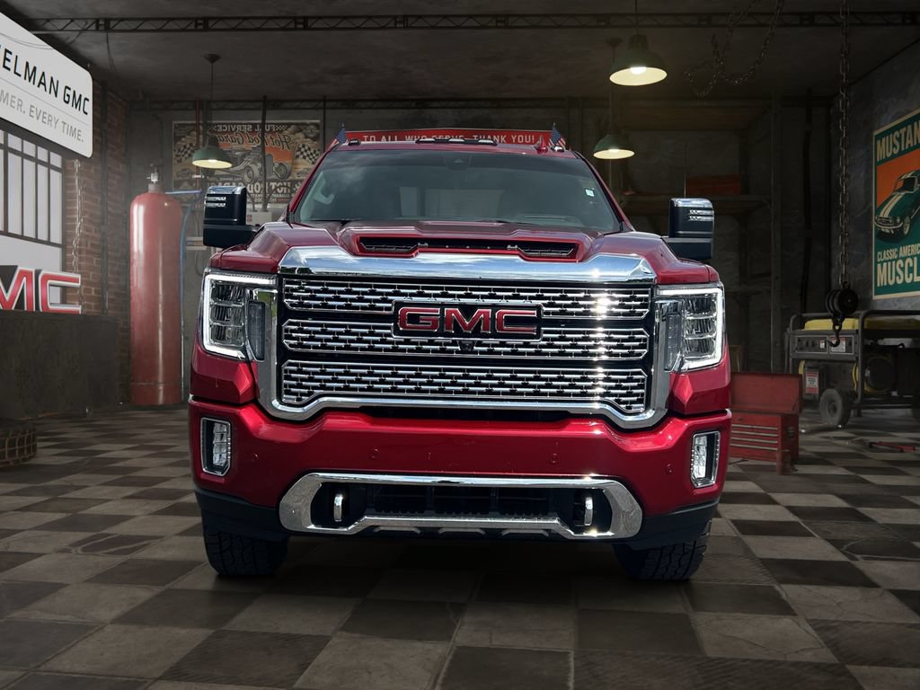 Used 2022 GMC Sierra 3500 Denali w/ Denali Ultimate Package AWD/4WD image 2