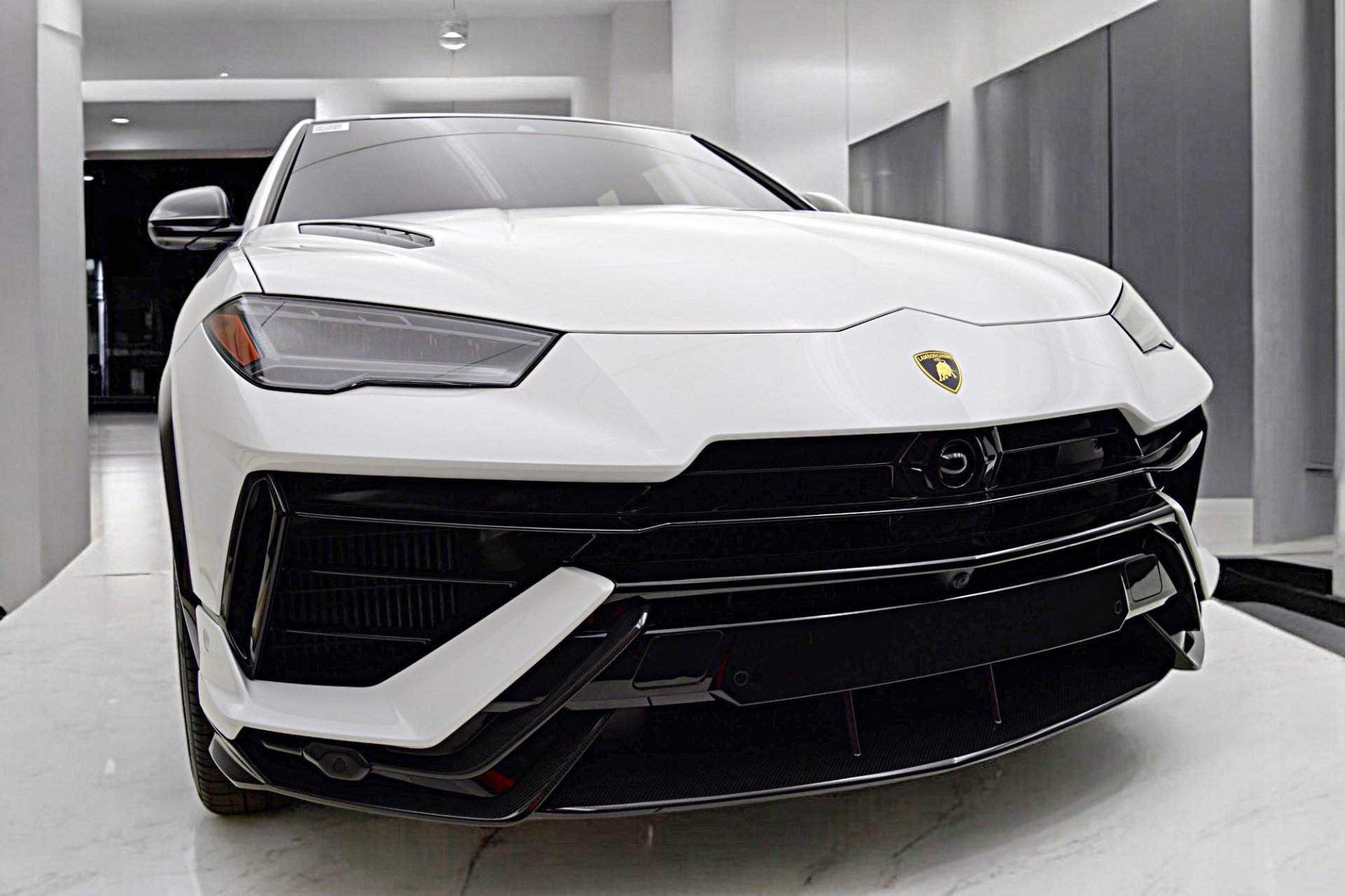 Used 2024 Lamborghini Urus Performante image 20