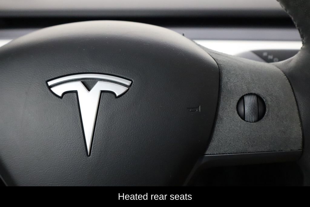 Used 2022 Tesla Model Y Performance AWD/4WD image 10
