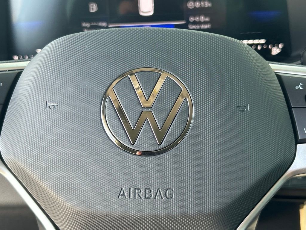 Used 2025 Volkswagen Jetta S image 24