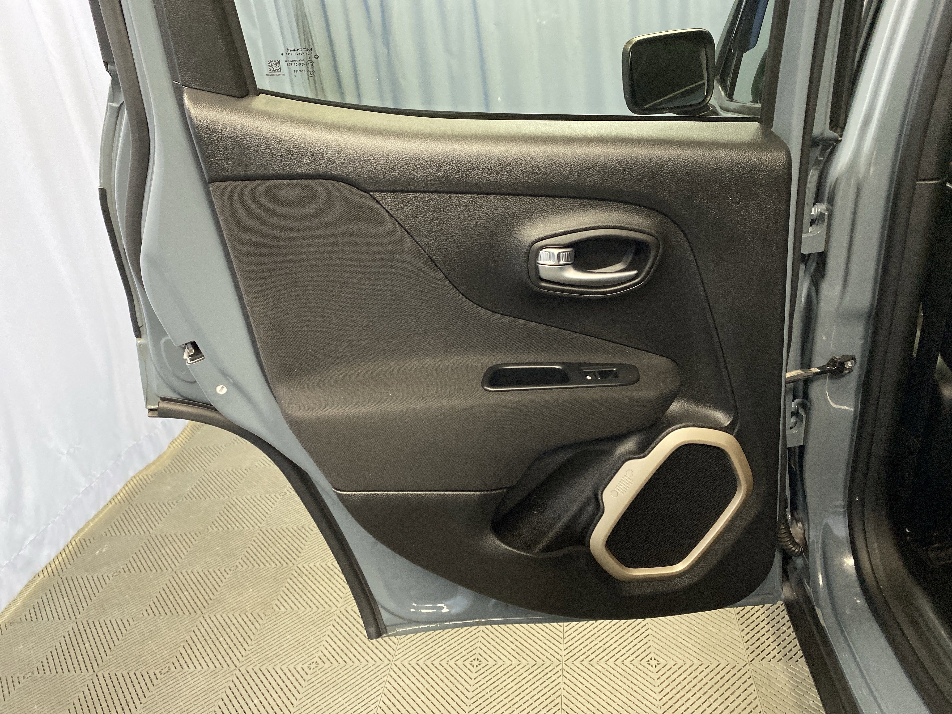 Certified 2017 Jeep Renegade Sport w/ Power & Air Group image 23