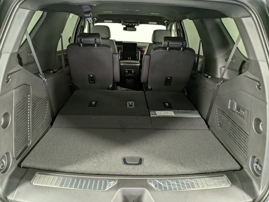 New 2026 GMC Yukon Denali AWD/4WD image 12