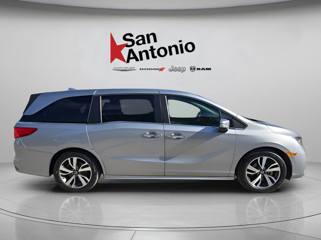Used 2021 Honda Odyssey Touring image 9