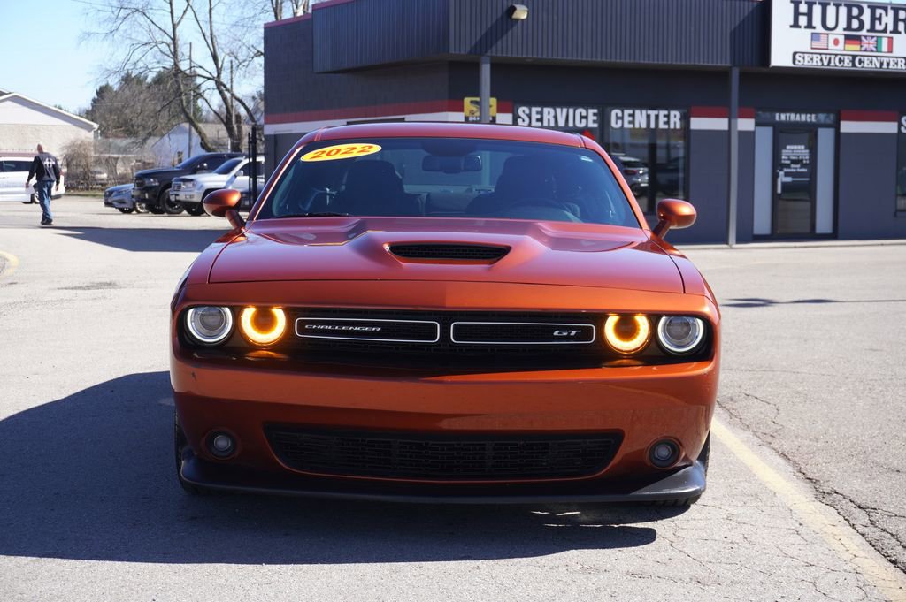 Used 2022 Dodge Challenger GT image 2