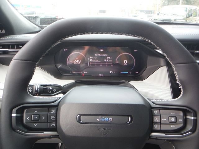 New 2026 Jeep Cherokee Limited AWD/4WD image 28