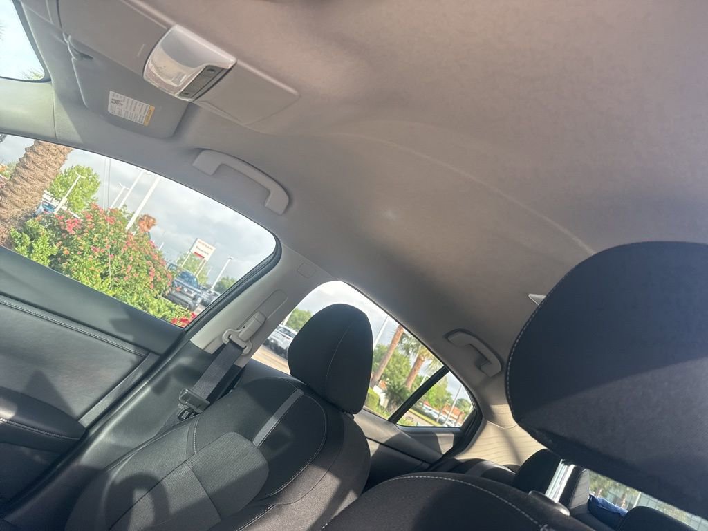 Used 2025 Nissan Sentra SV image 9