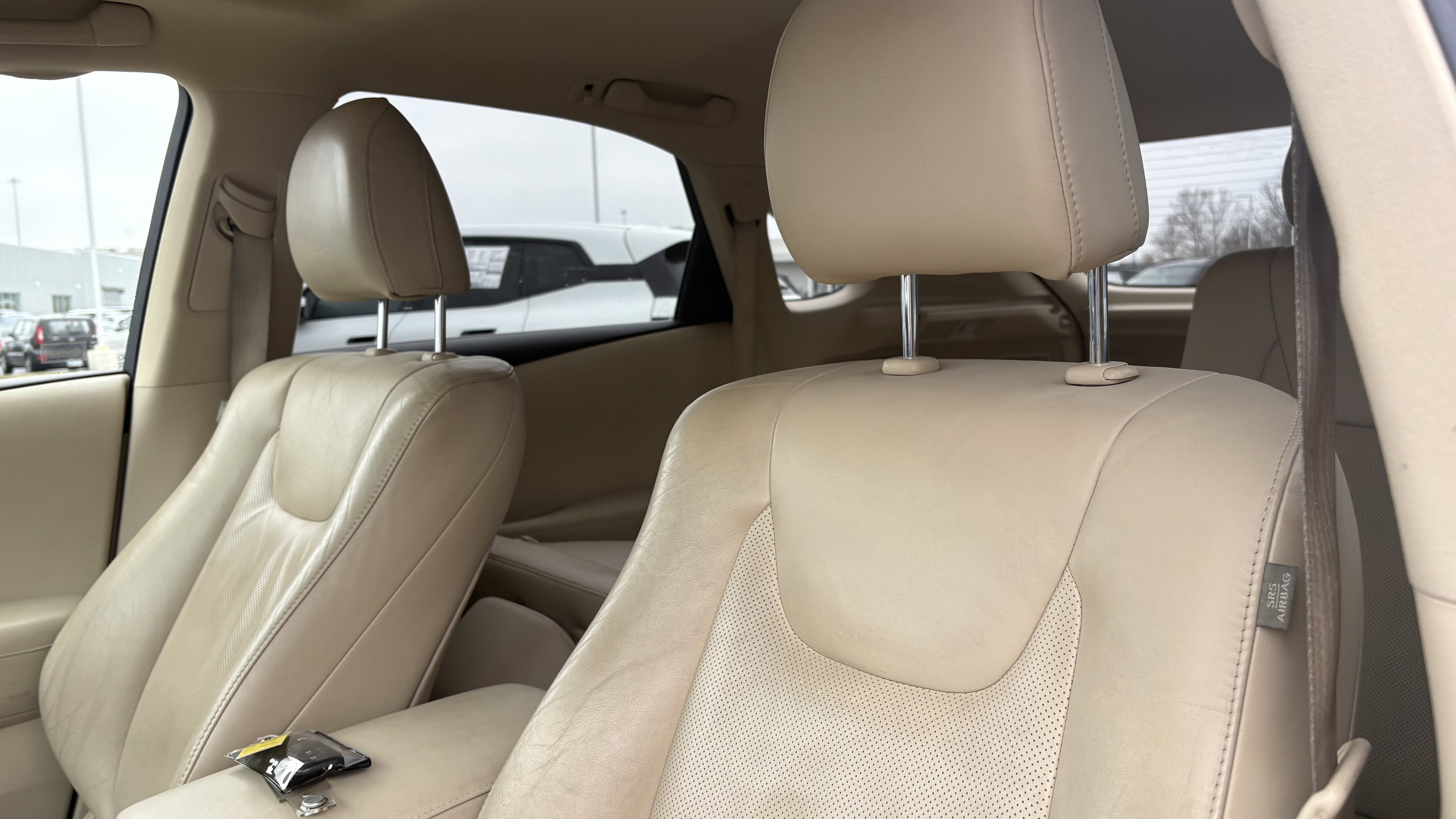 Used 2012 Lexus RX 450h AWD image 18