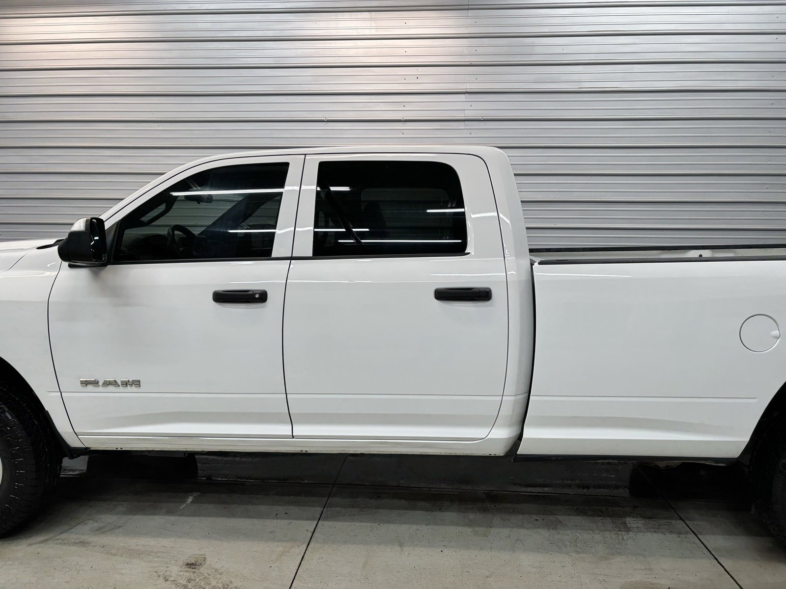 Used 2022 RAM 2500 Tradesman w/ Chrome Appearance Group image 7