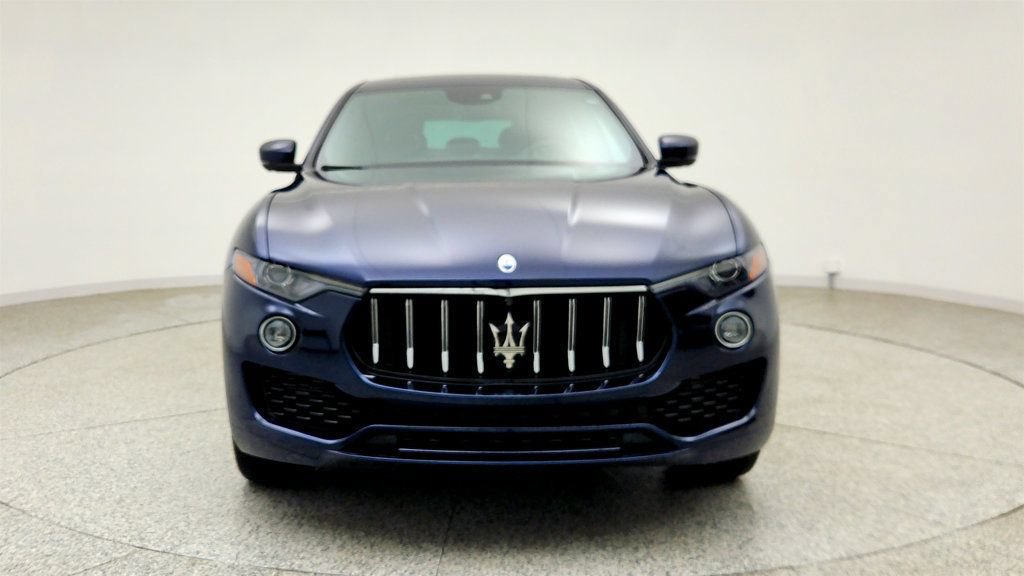 Used 2023 Maserati Levante GT AWD/4WD image 2