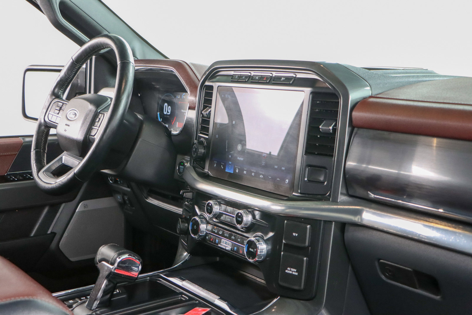 Used 2023 Ford F150 Lariat w/ Equipment Group 502A High image 28