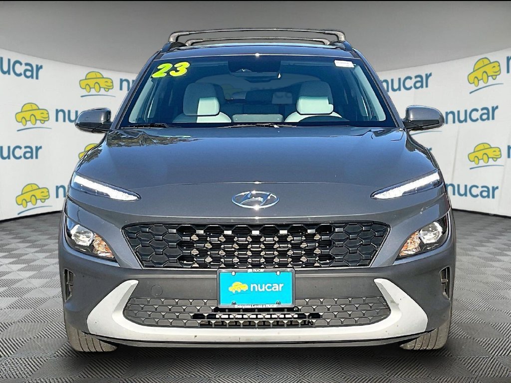Used 2023 Hyundai Kona SEL AWD/4WD image 2