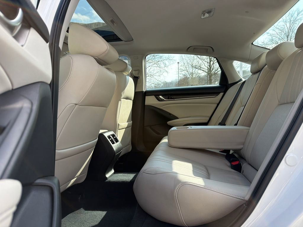 Used 2020 Honda Accord EX-L image 16