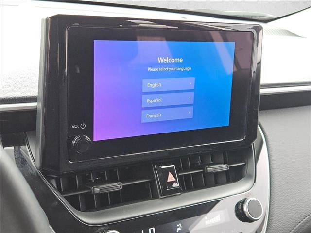 Used 2025 Toyota Corolla Cross LE FWD image 14