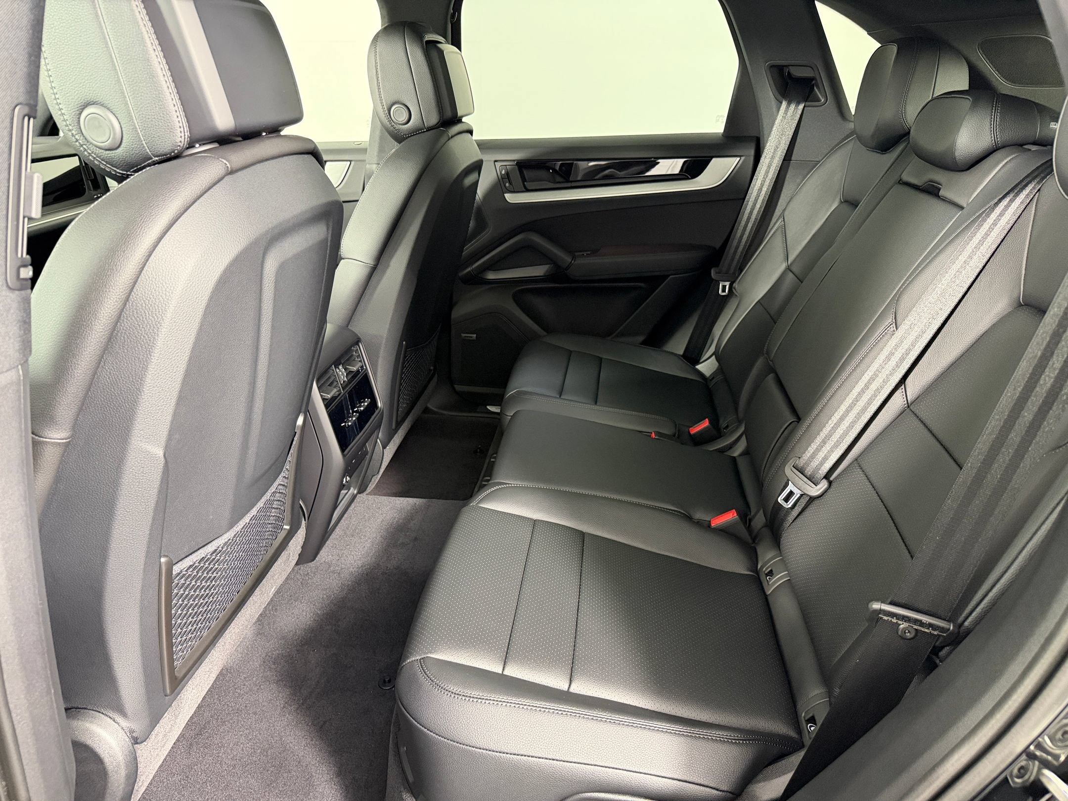 New 2026 Porsche Cayenne AWD/4WD image 26