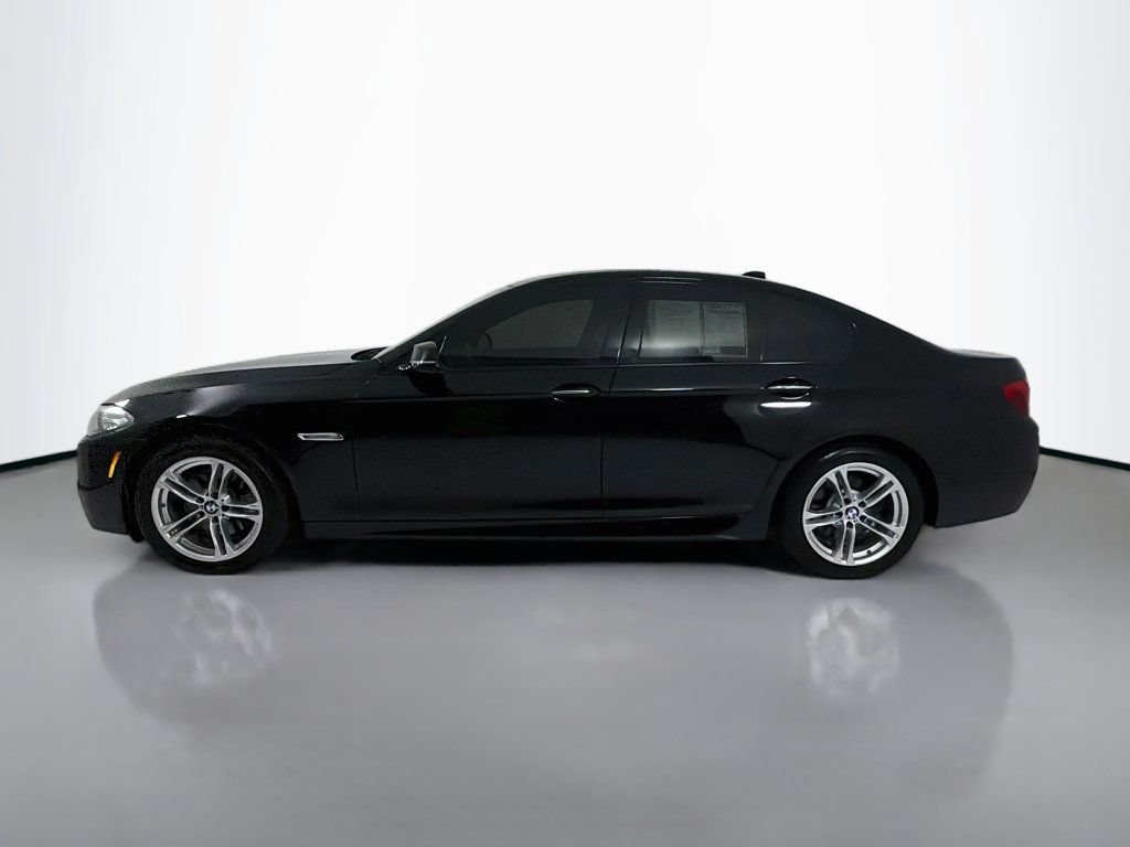 Used 2015 BMW 528i xDrive Sedan AWD/4WD image 4