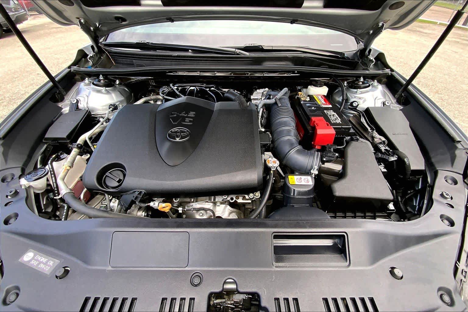 Used 2021 Toyota Avalon Touring FWD image 32