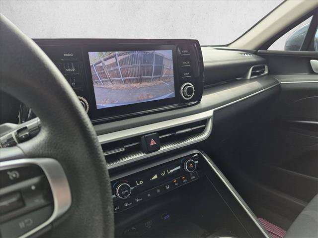 Used 2022 Kia K5 LXS FWD image 12