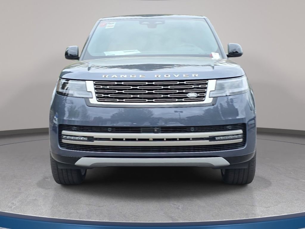 New 2026 Land Rover Range Rover Long Wheelbase SE AWD/4WD image 2