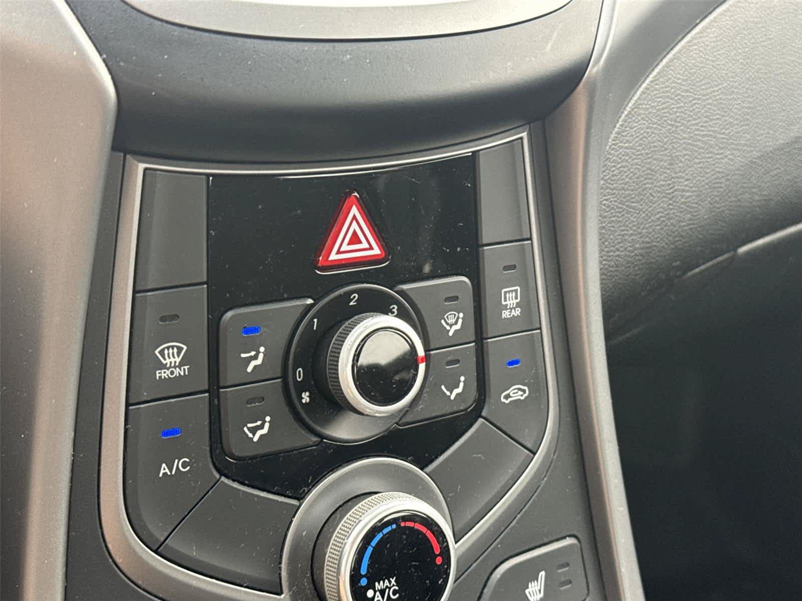 Used 2016 Hyundai Elantra Value Edition FWD image 31