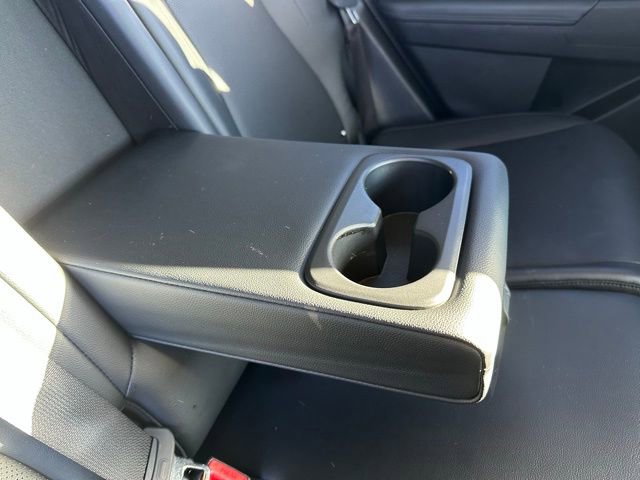 Used 2025 Kia Sportage EX image 31