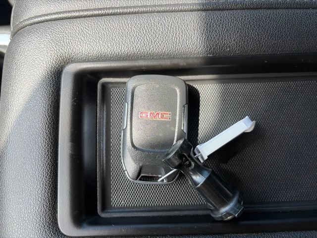 Used 2021 GMC Sierra 1500 SLT w/ SLT Convenience Package AWD/4WD image 63