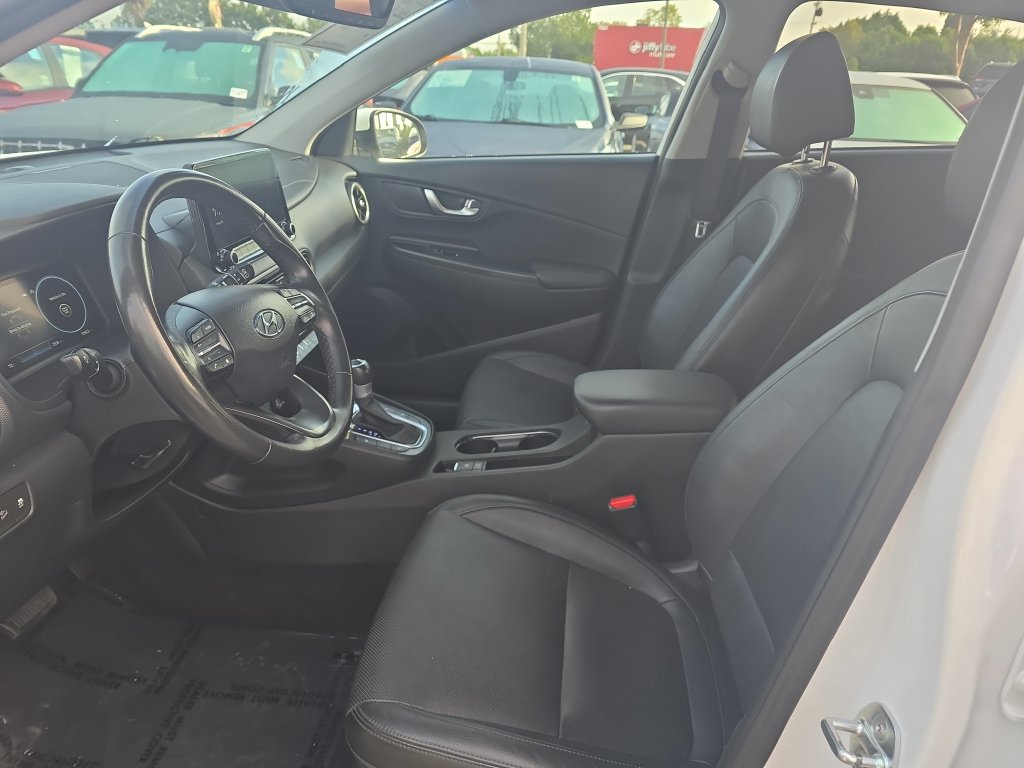 Used 2022 Hyundai Kona Limited FWD image 9