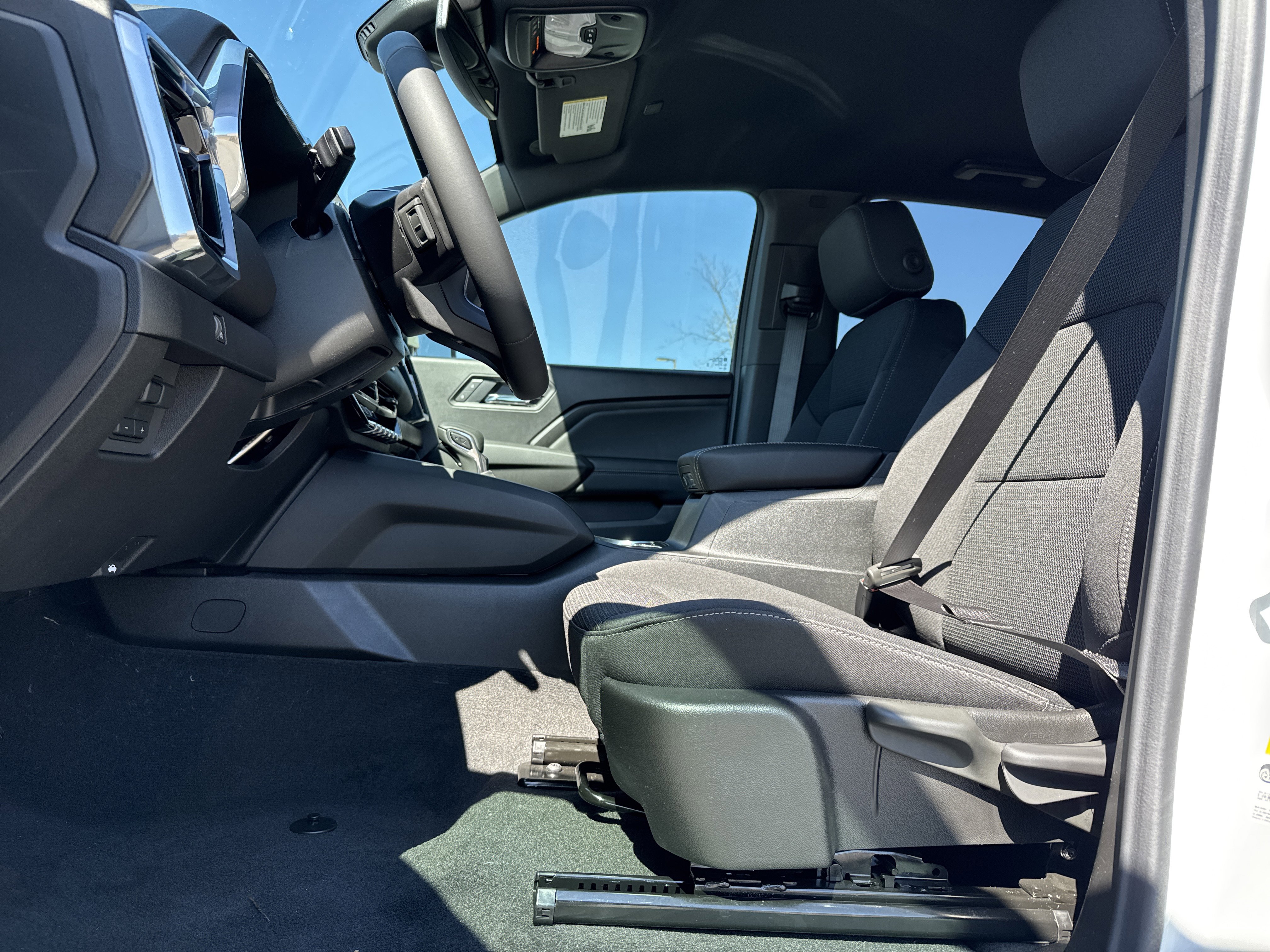 New 2026 GMC Canyon Elevation w/ Convenience Package image 16