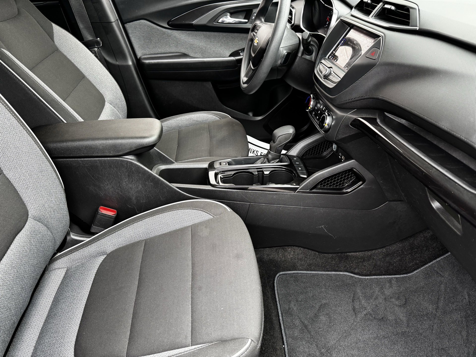 Used 2023 Chevrolet TrailBlazer LT image 9