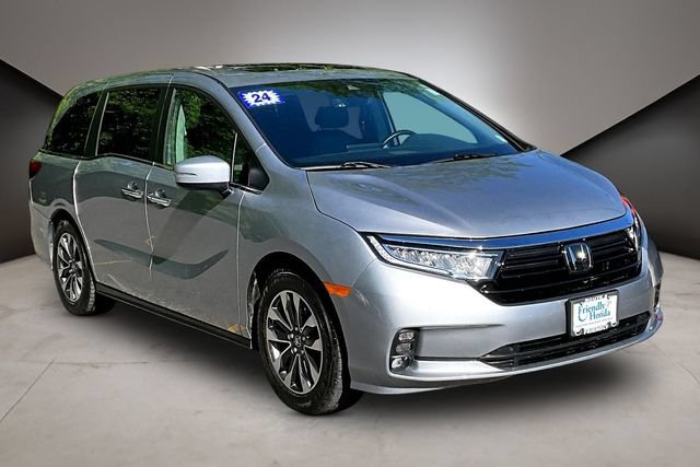 Used 2024 Honda Odyssey EX-L image 3