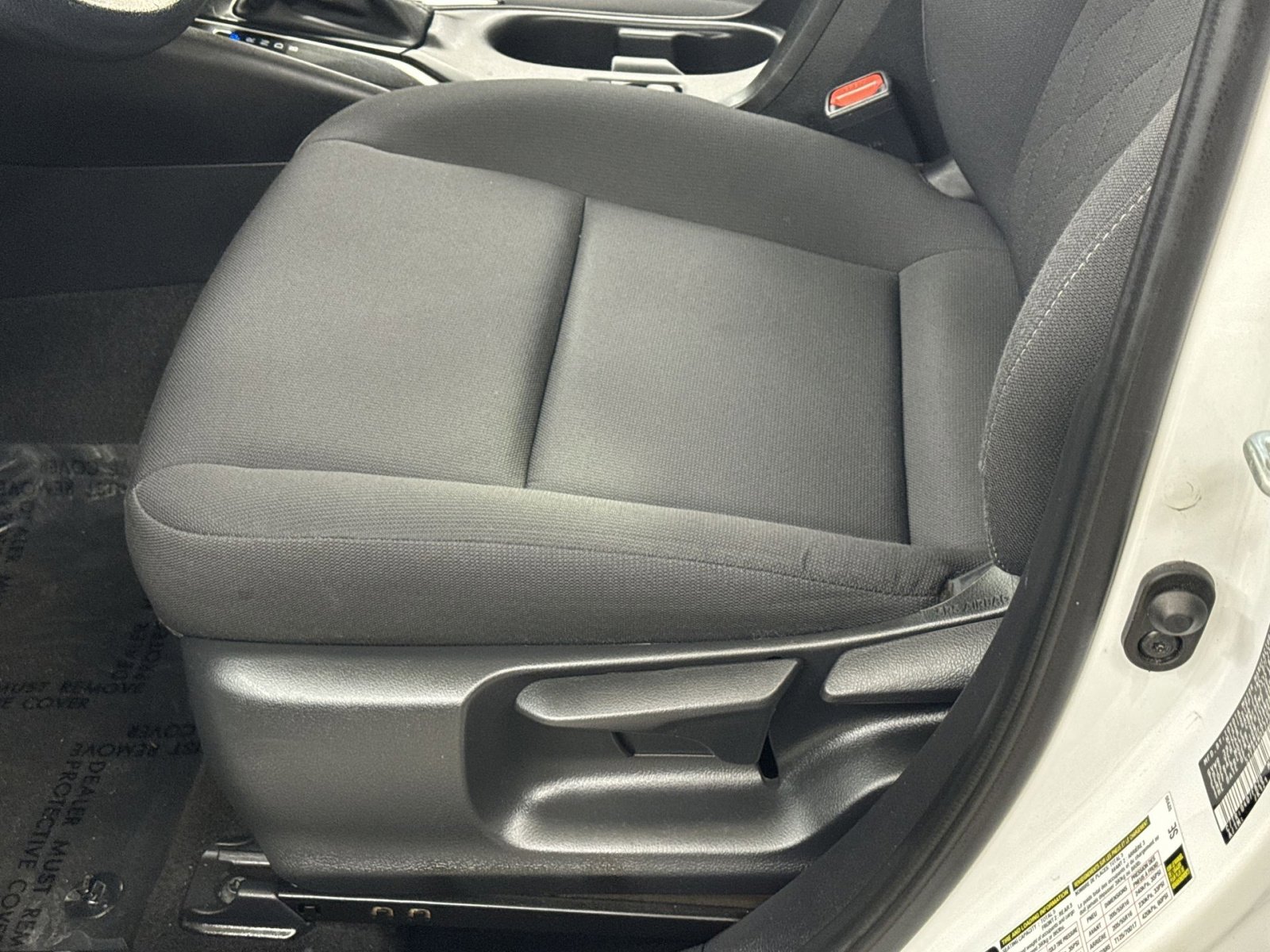 Used 2023 Toyota Corolla LE image 18