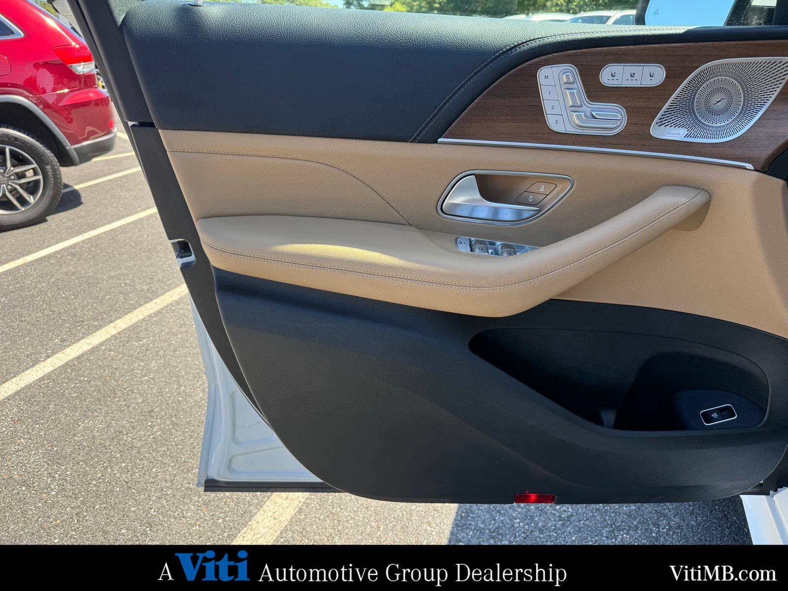 Certified 2024 Mercedes-Benz GLE 350 4MATIC image 16