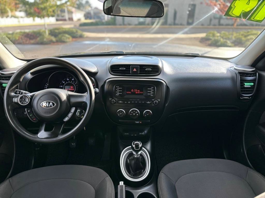 Used 2014 Kia Soul FWD image 9