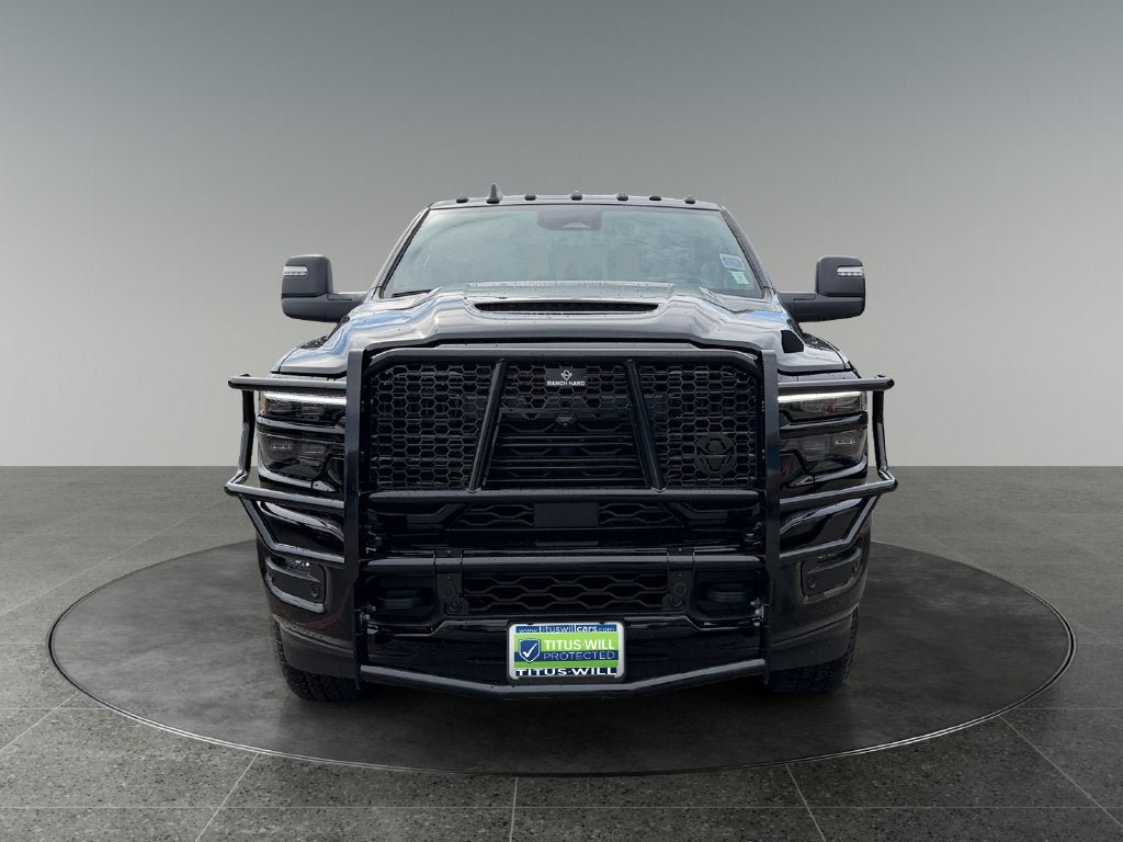 Used 2026 RAM 3500 Laramie AWD/4WD image 2