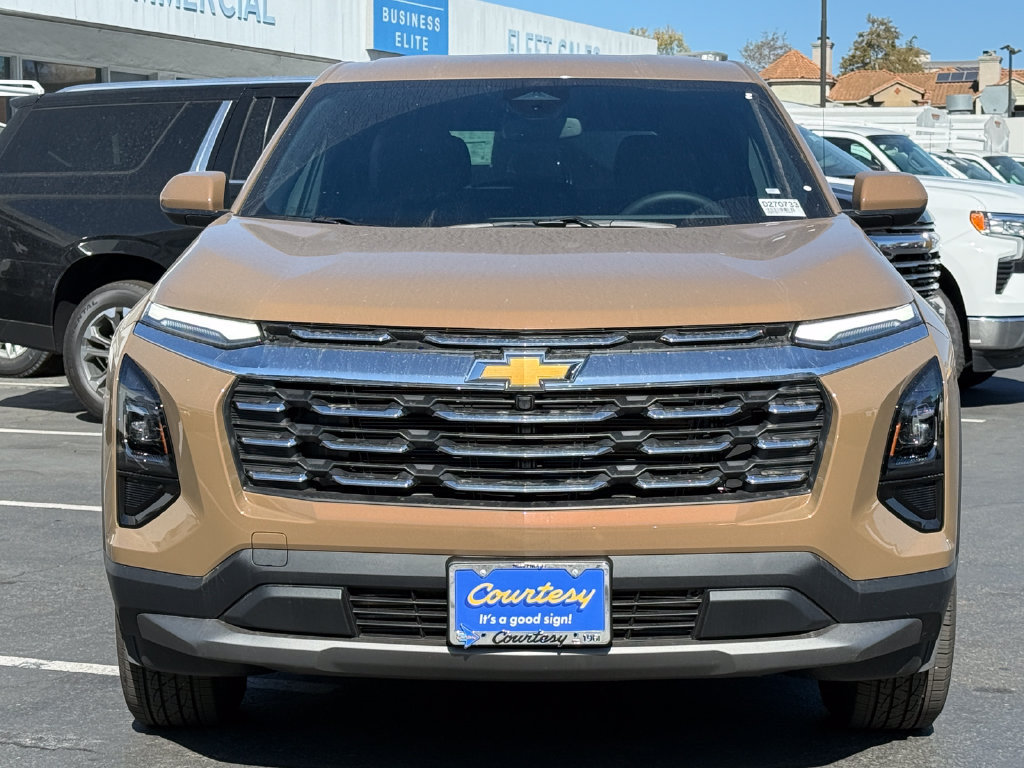 New 2027 Chevrolet Equinox LT w/ Convenience Package II FWD image 4