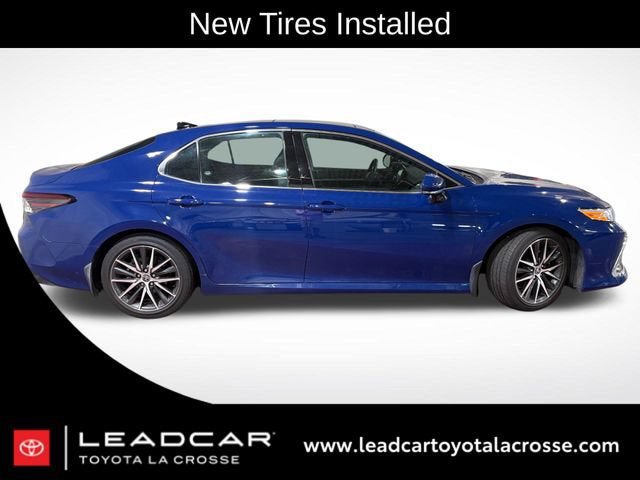 Used 2023 Toyota Camry XLE w/ Navigation Package FWD image 2