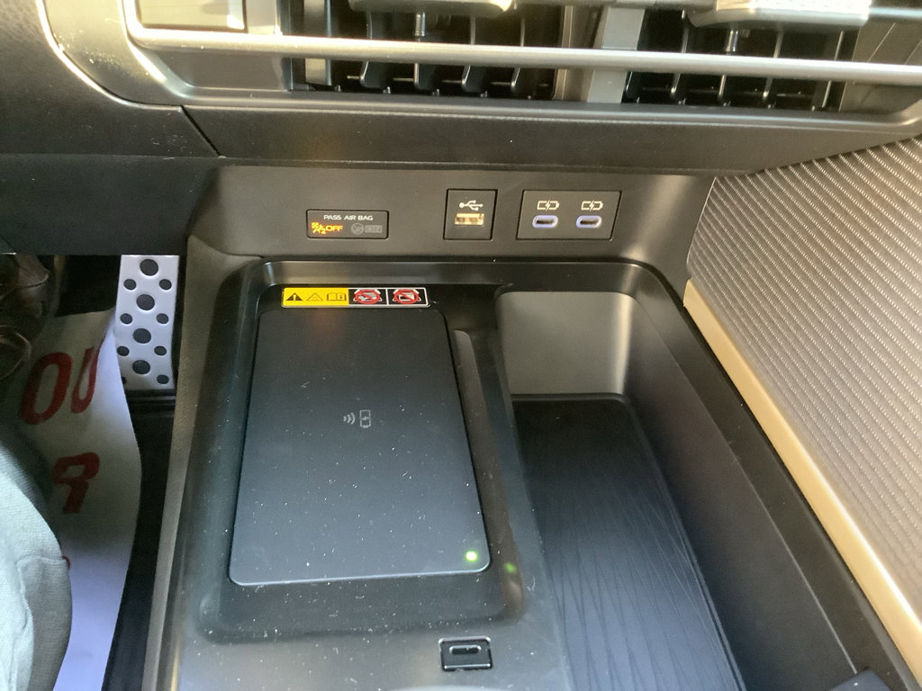 New 2026 Toyota Camry SE image 18