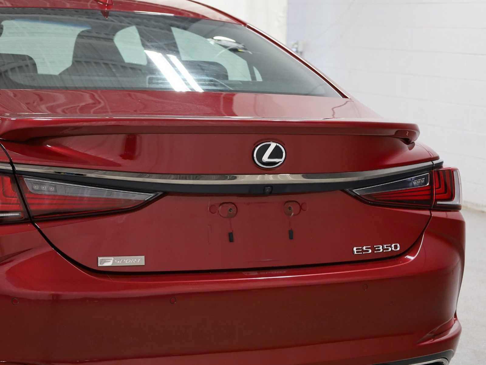 Used 2020 Lexus ES 350 F Sport w/ Accessory Package 2 FWD image 8