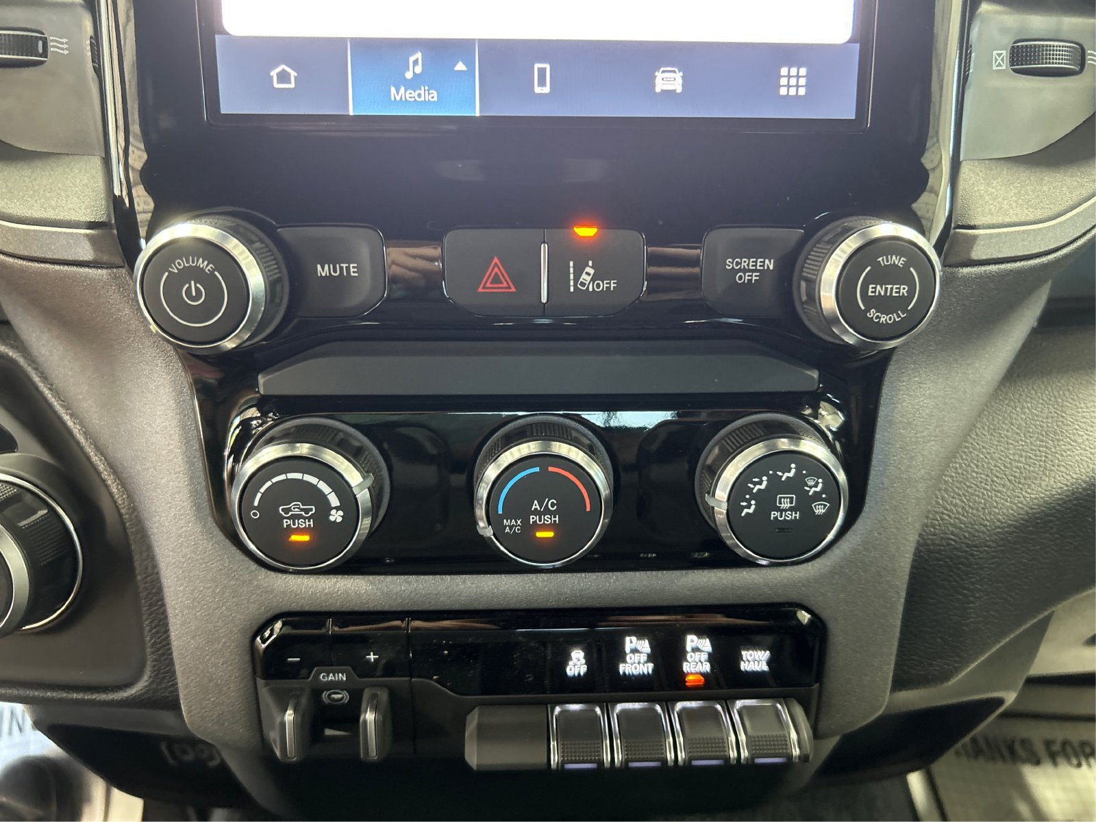 New 2026 RAM 1500 Tradesman AWD/4WD image 26