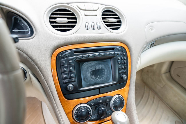 Used 2004 Mercedes-Benz SL 500 image 56