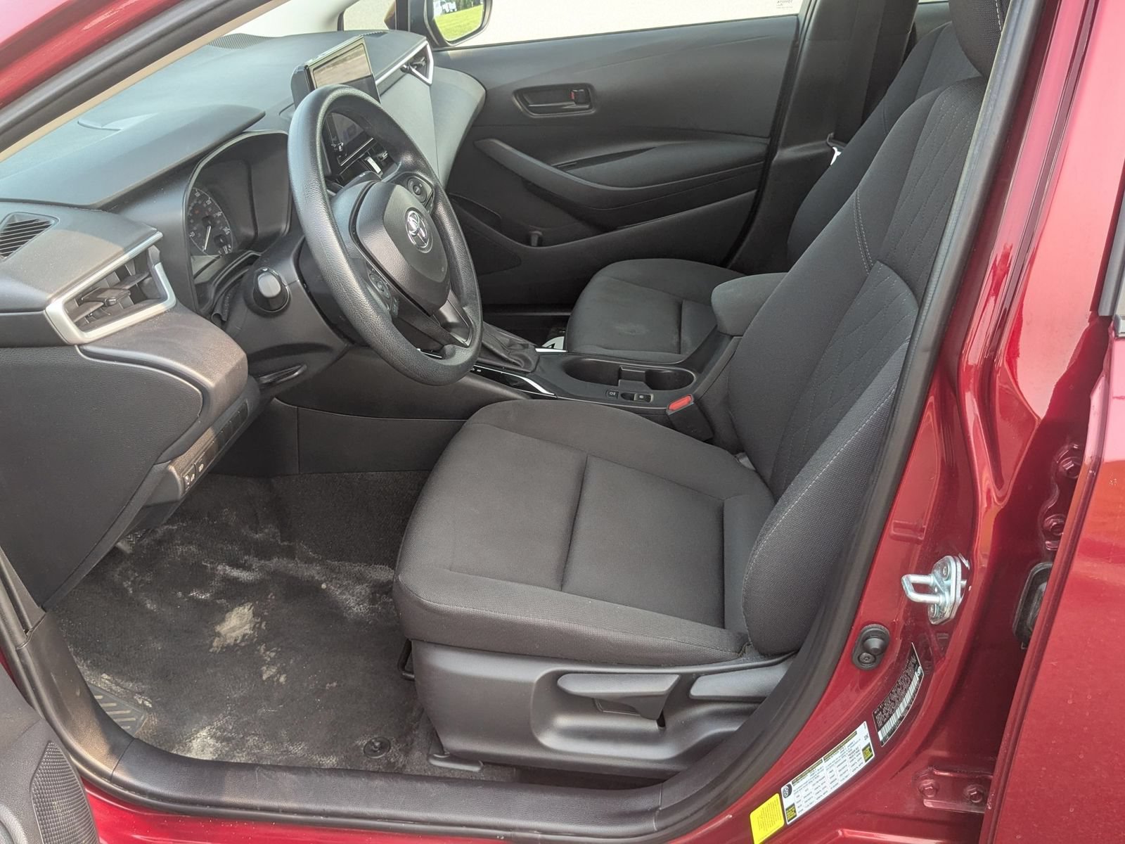 Used 2024 Toyota Corolla LE FWD image 13